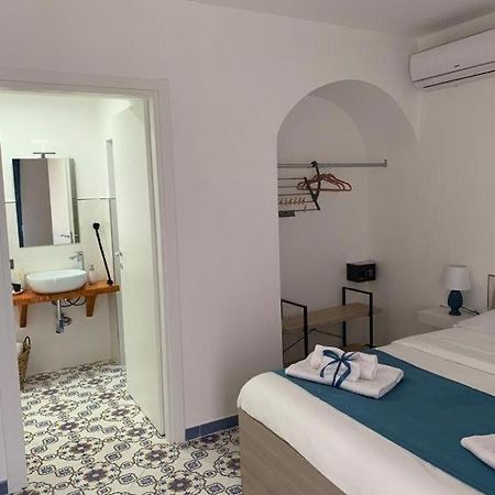 Mini Appartamenti Ballaro Rooms Palermo Exterior foto